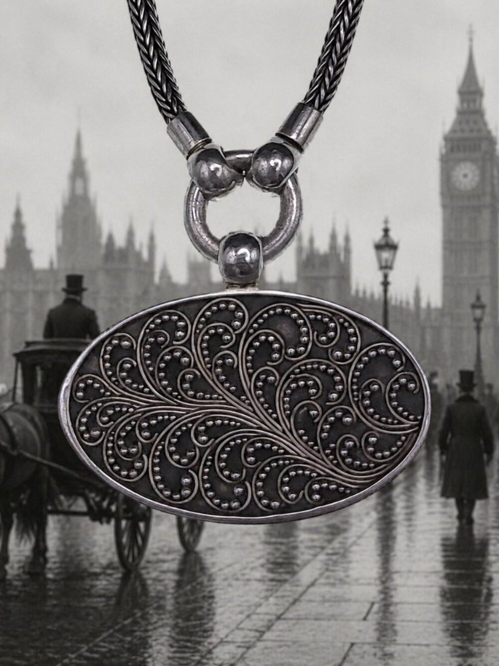 Lois Hill Vintage Look, Oval Necklace .925 Silver
